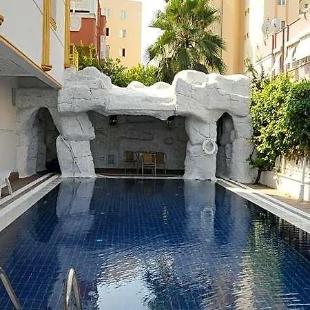 Perlo Hotel