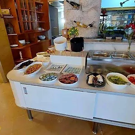 Perlo Hotel 3*