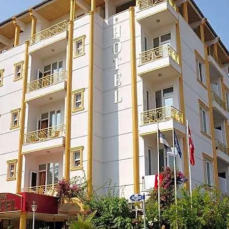 Perlo Hotel 3*
